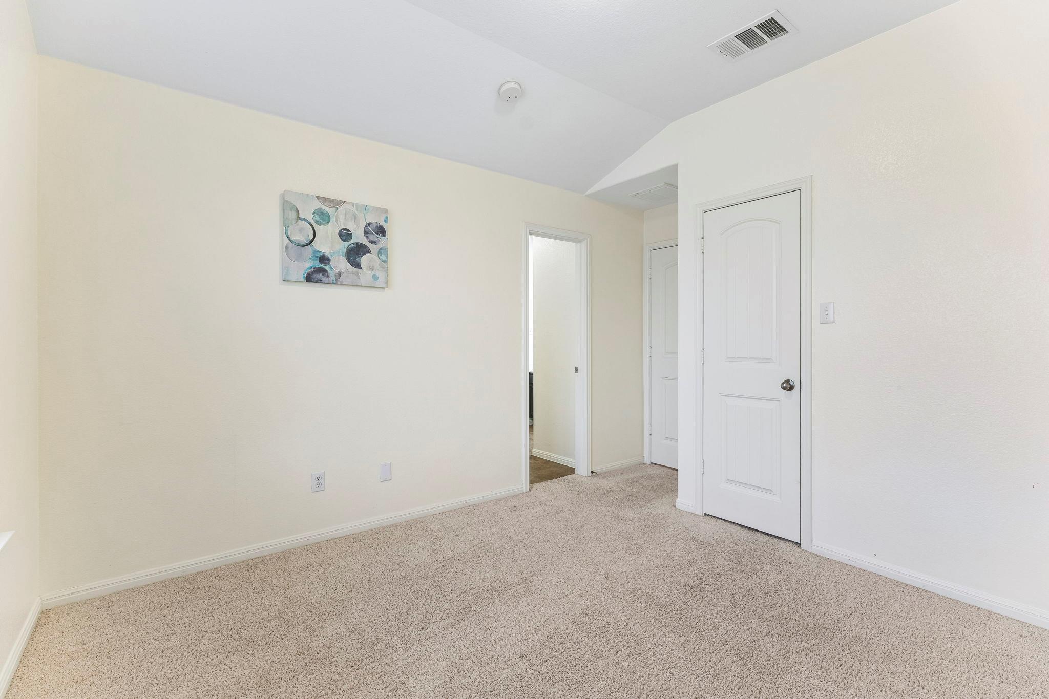100 Sandy Lyle Cv Property Photo 22
