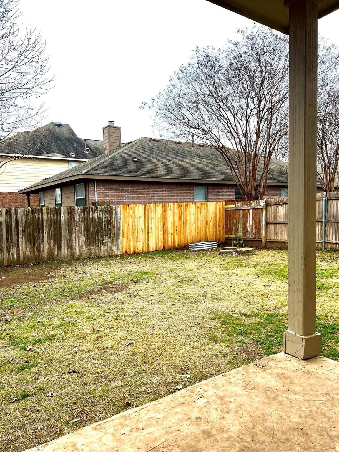 1047 Giberson Way Property Photo 25