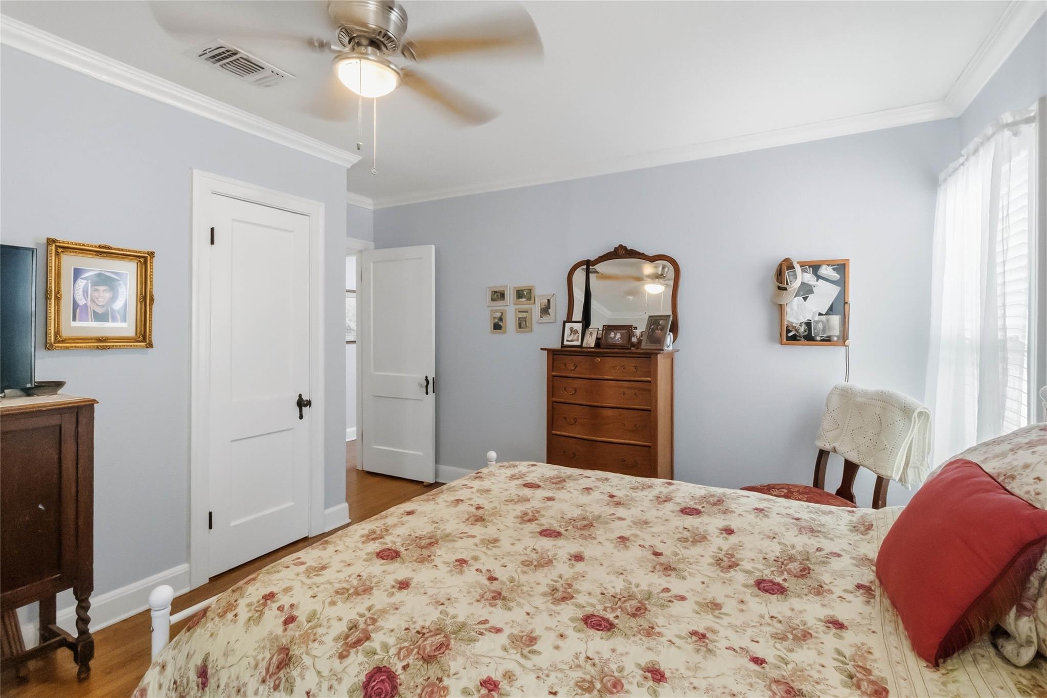 505 Lee St Property Photo 15