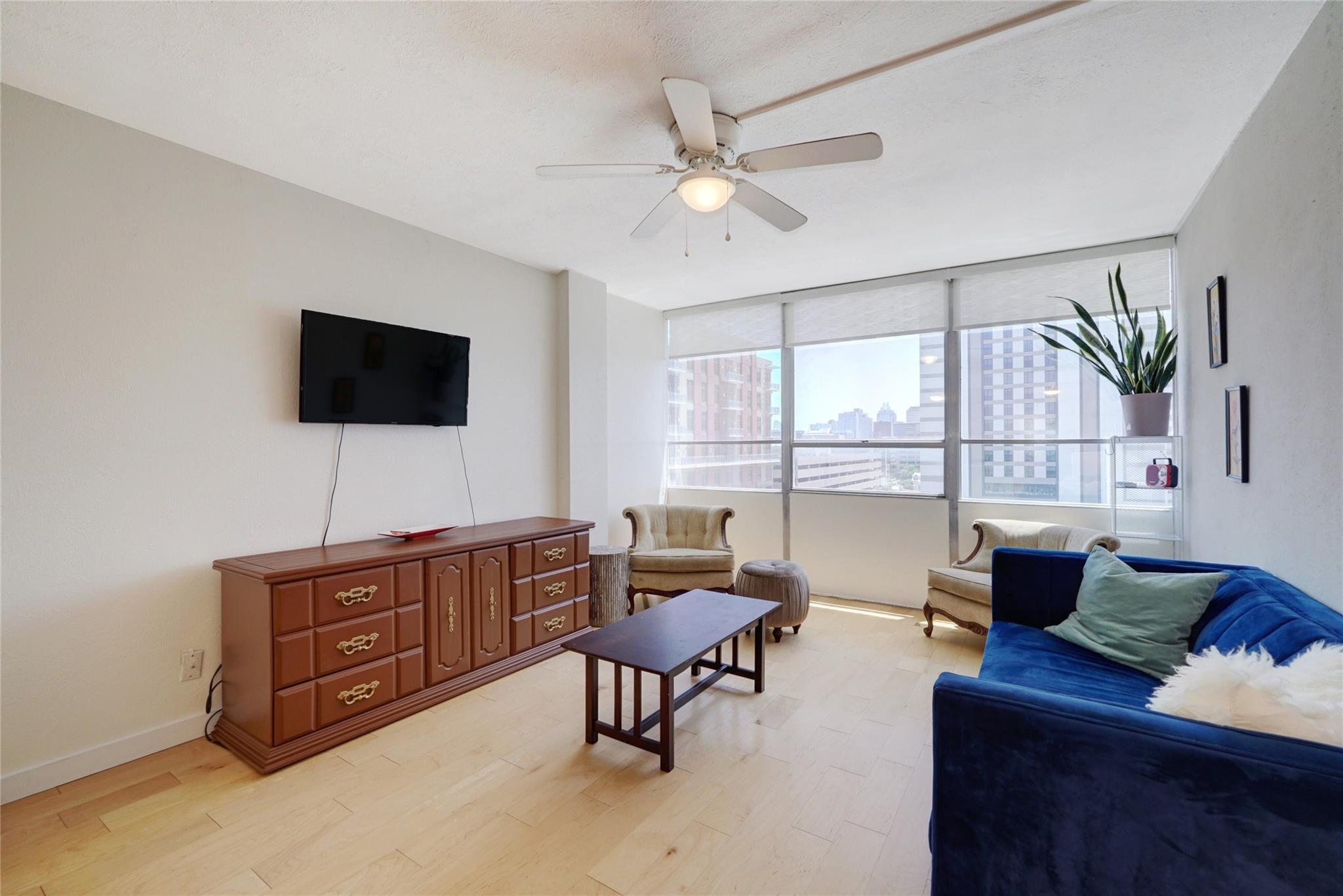 1800 Lavaca St #a703 Property Photo 5