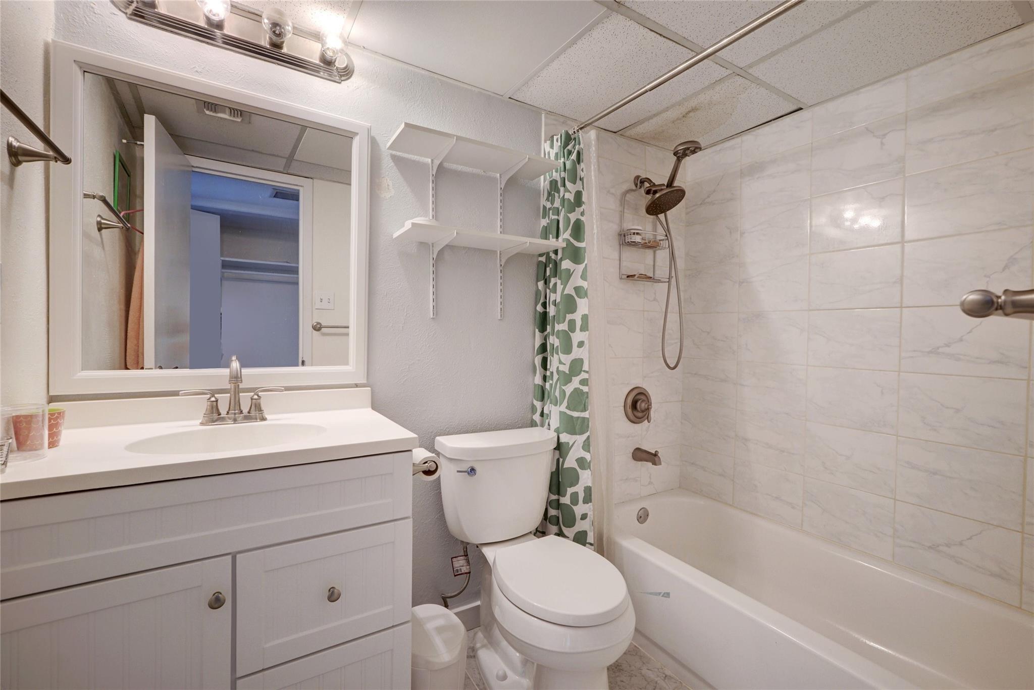 1800 Lavaca St #a703 Property Photo 14