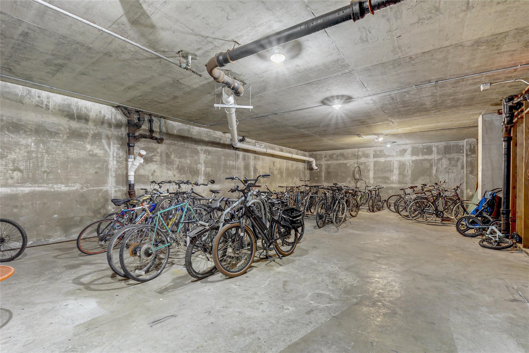 1800 Lavaca St #a703 Property Photo 22
