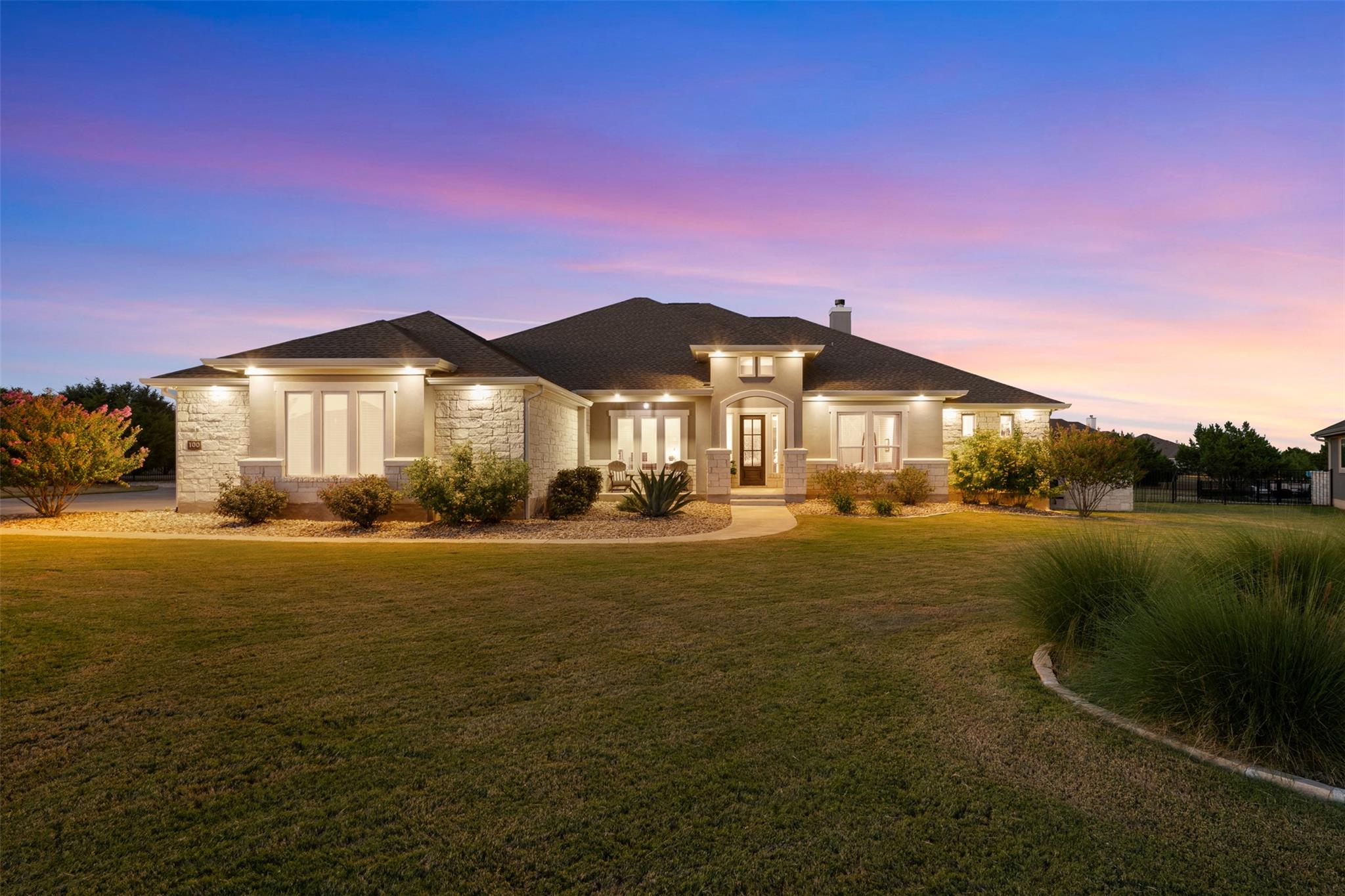 100 Honey Locust Cv Property Photo 1