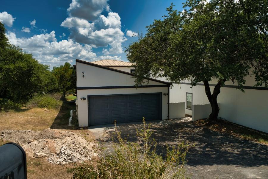 424 Seawind Dr Property Photo 11