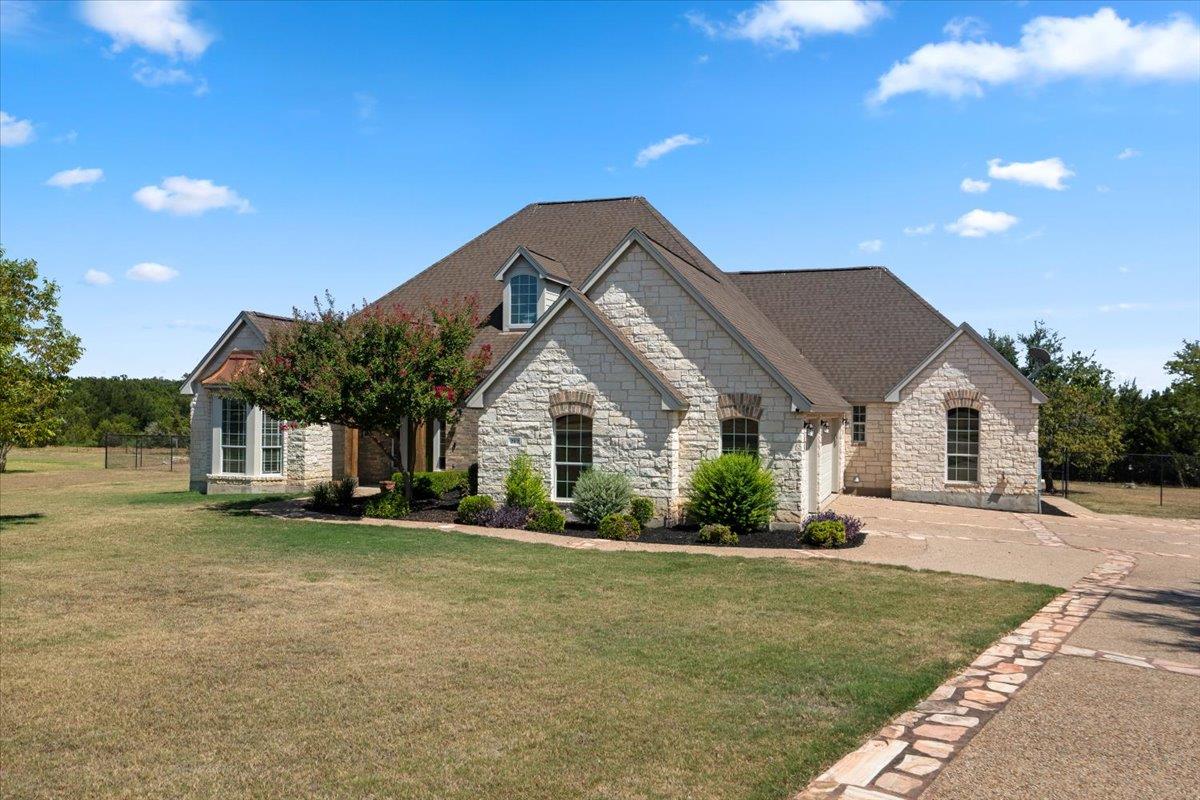 212 Neal Dr Property Photo