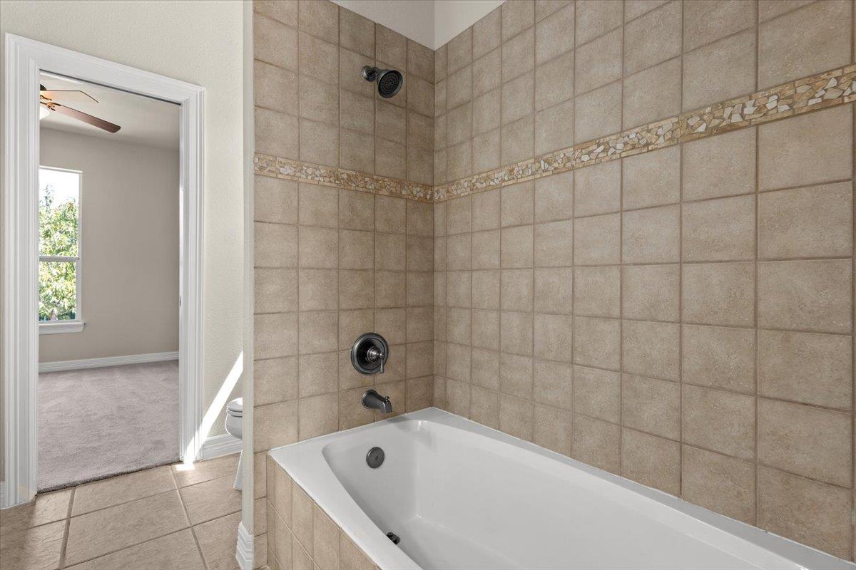 212 Neal Dr Property Photo 25
