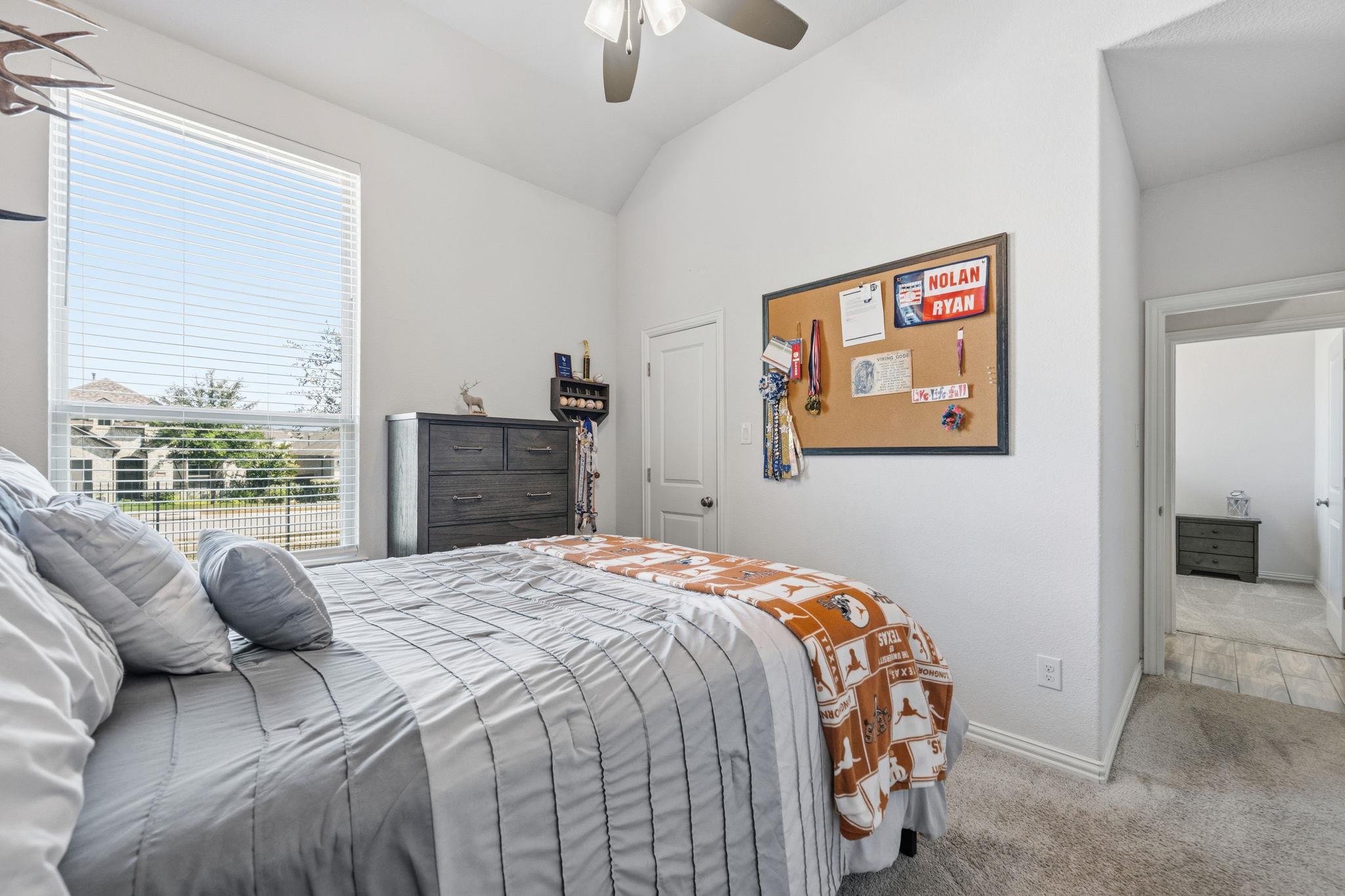 22601 Maidengrass Ln Property Photo 22