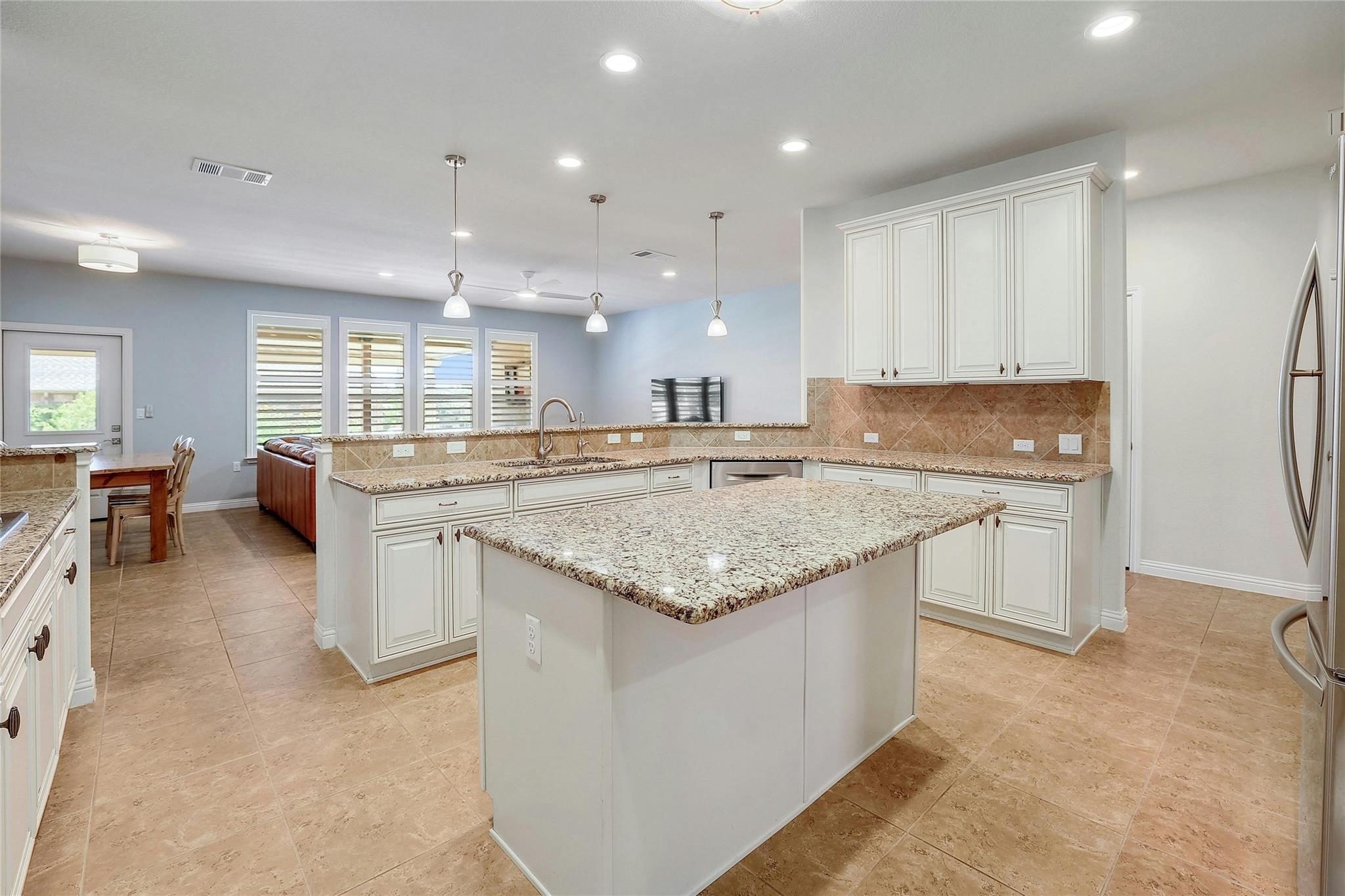 523 Mckittrick Ridge Rd Property Photo 2