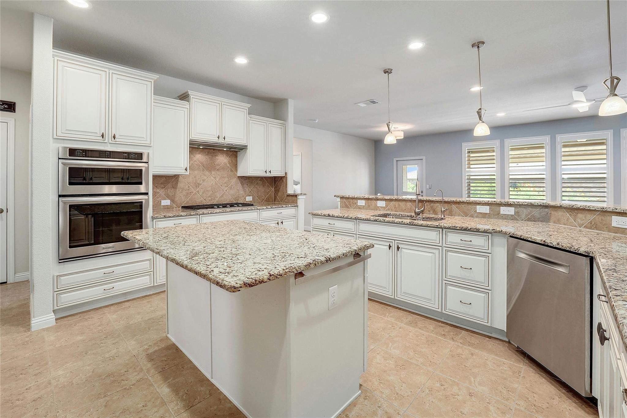 523 Mckittrick Ridge Rd Property Photo 3