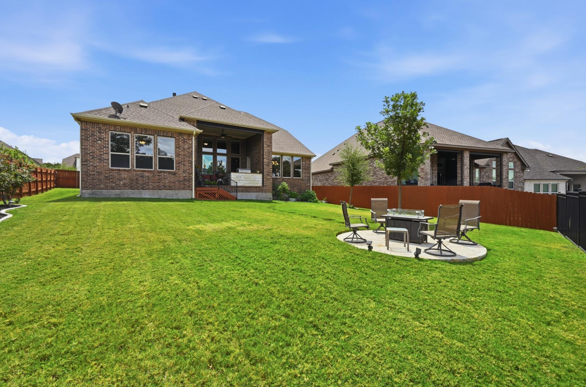 12225 Mesa Verde Dr Property Photo 36