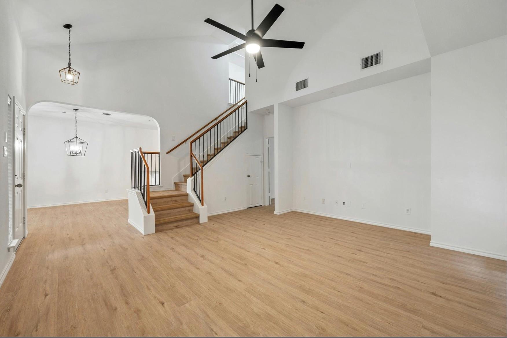 1310 W Parmer Ln #2903 Property Photo 4