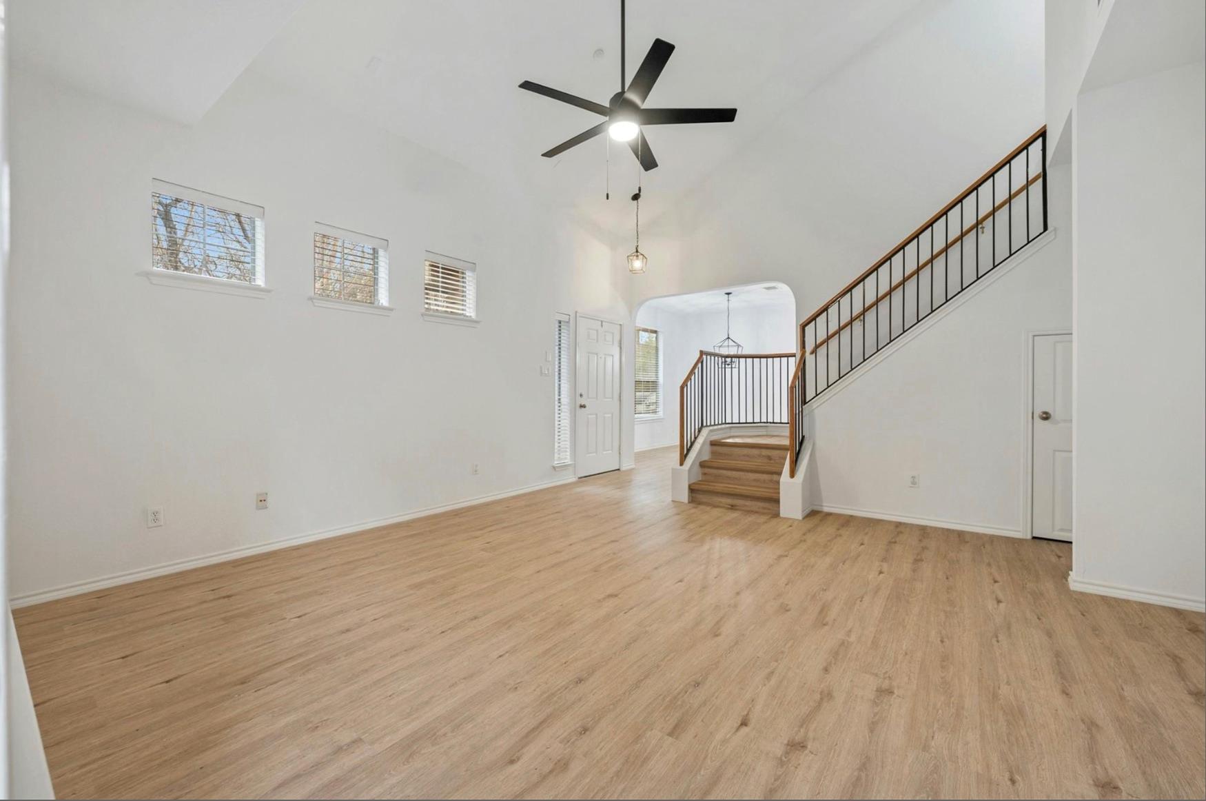 1310 W Parmer Ln #2903 Property Photo 6