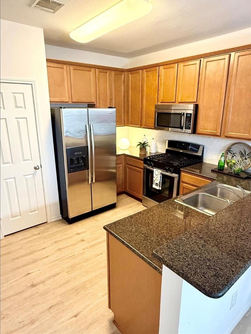 1310 W Parmer Ln #2903 Property Photo 8
