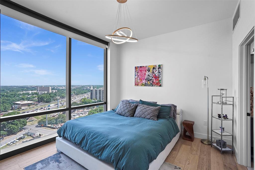 70 Rainey St #1409 Property Photo 12