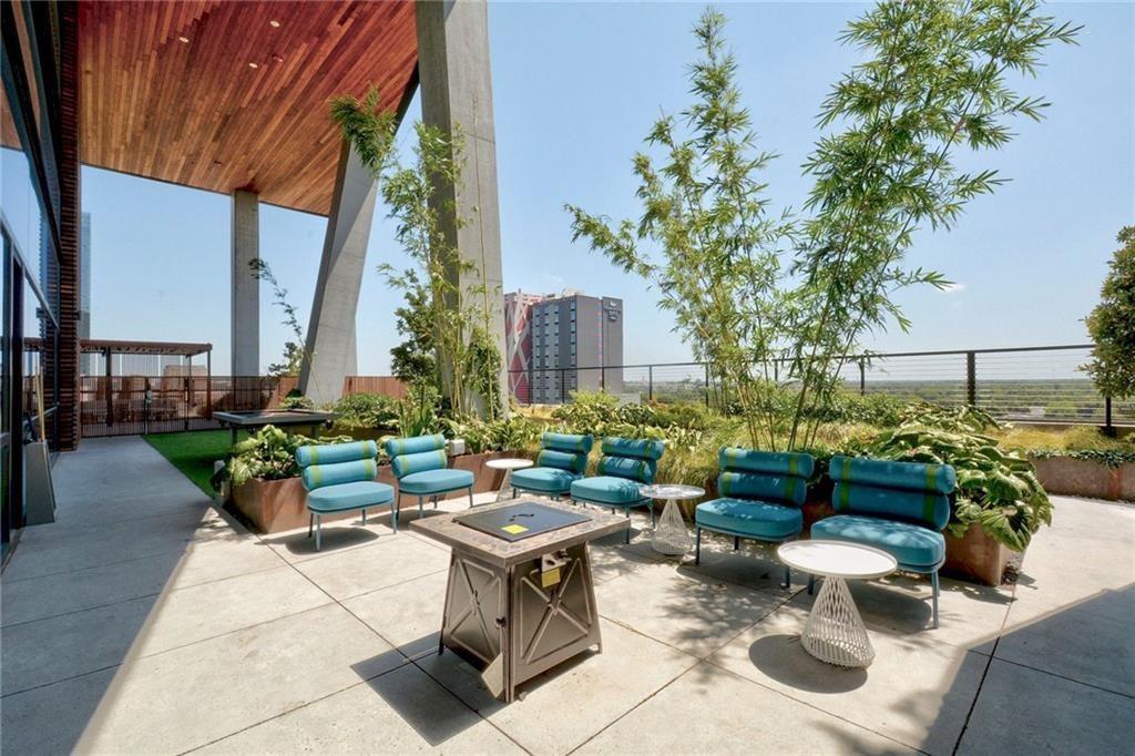 70 Rainey St #1409 Property Photo 29