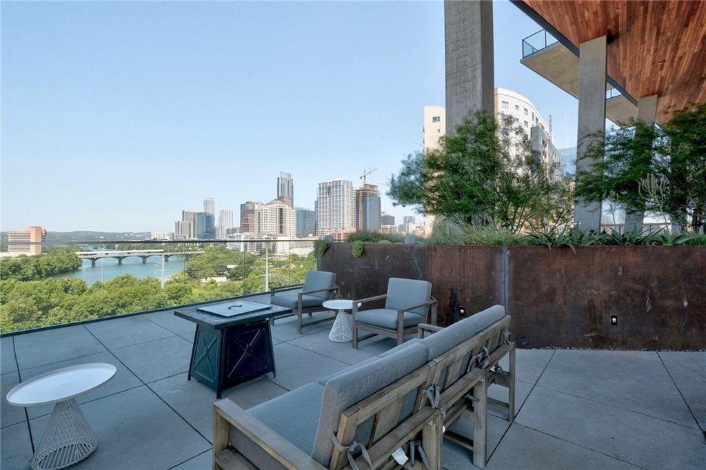 70 Rainey St #1409 Property Photo 31