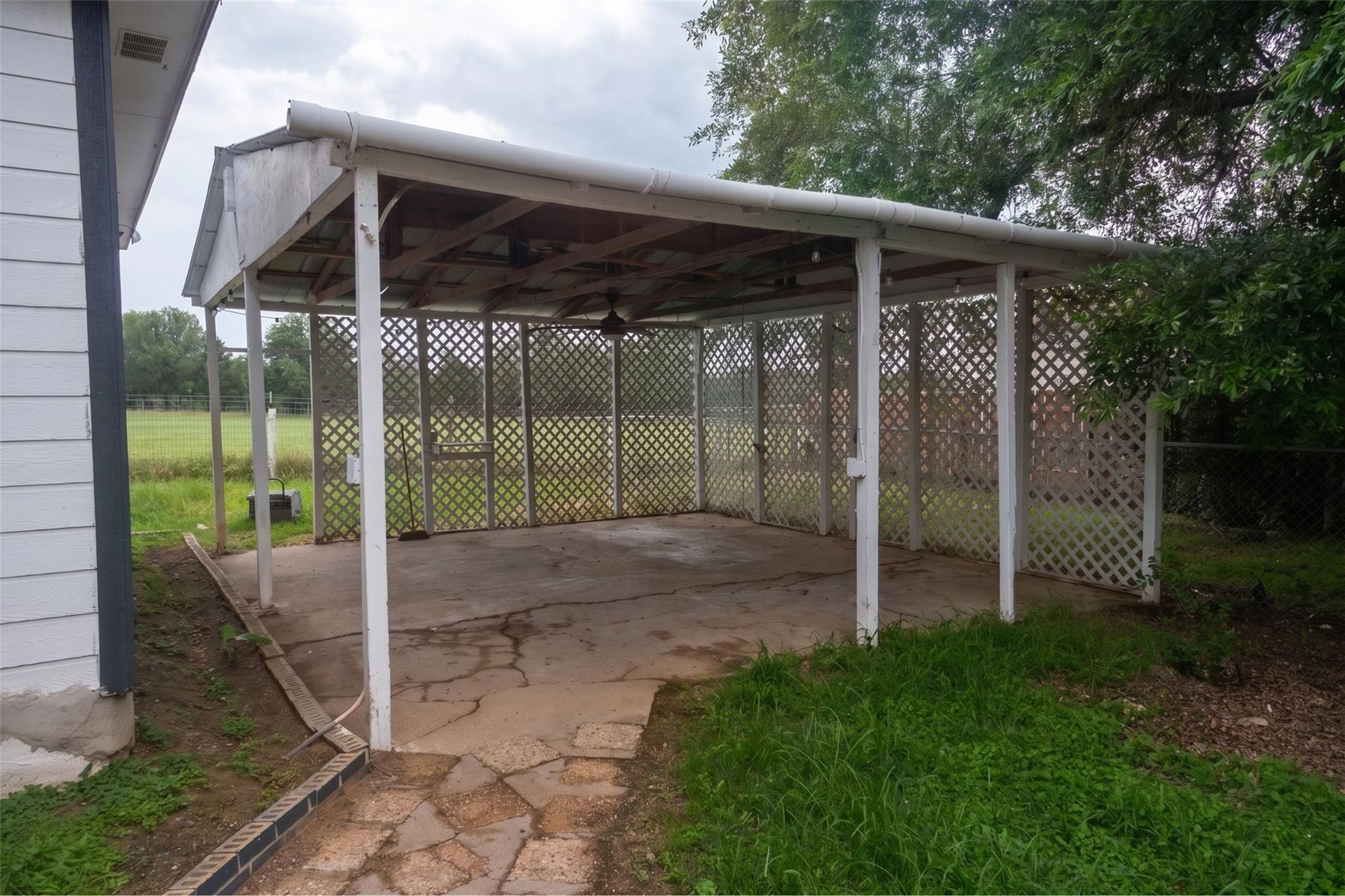 1778 Fm 1704 None #c Property Photo 14
