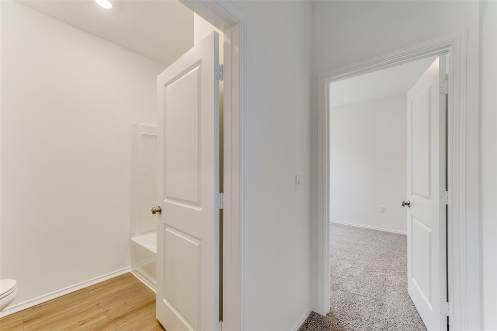 7505 Poppy Petal Loop Property Photo 19