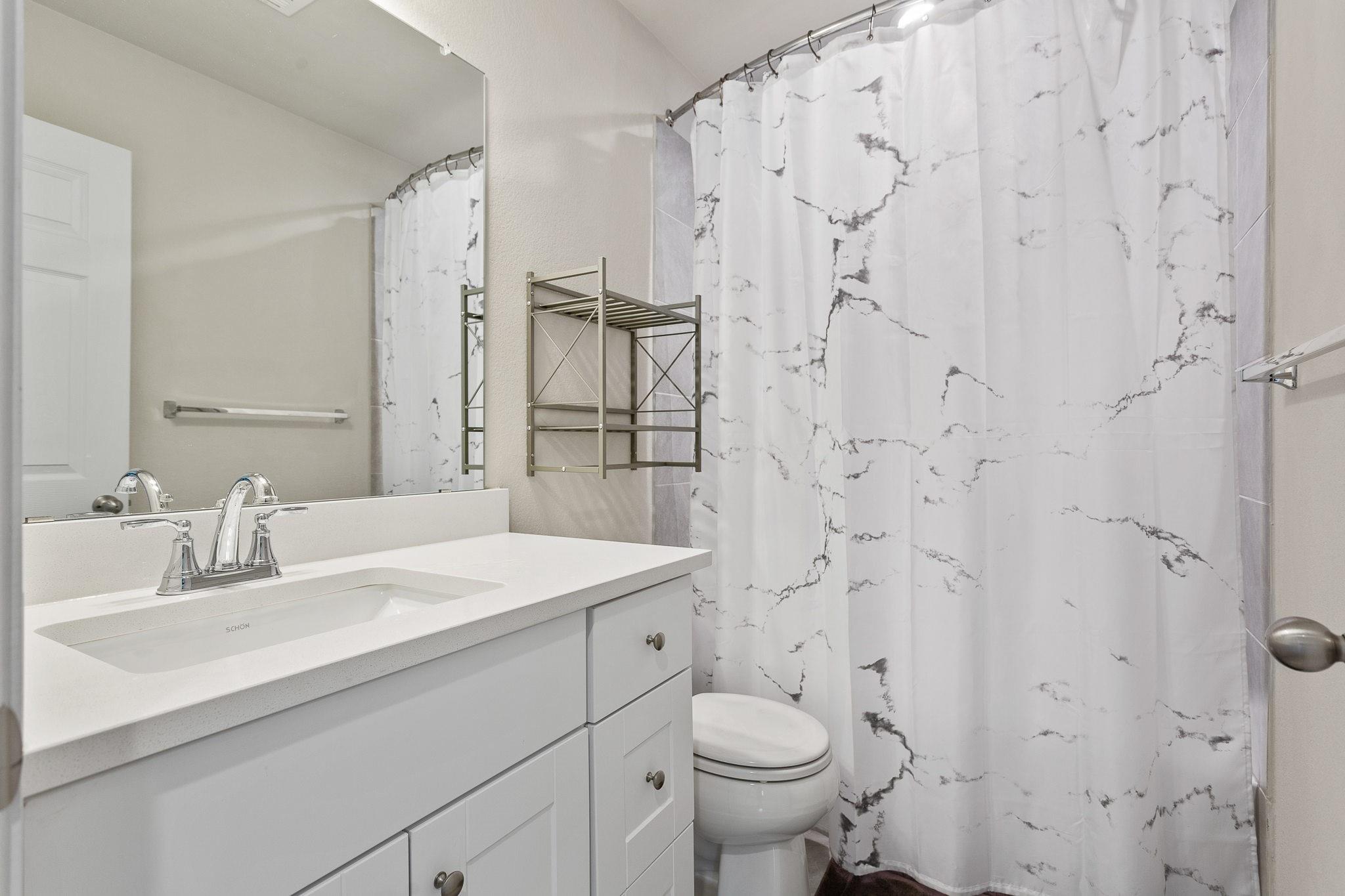 12104 Cimaizon Dr Property Photo 6