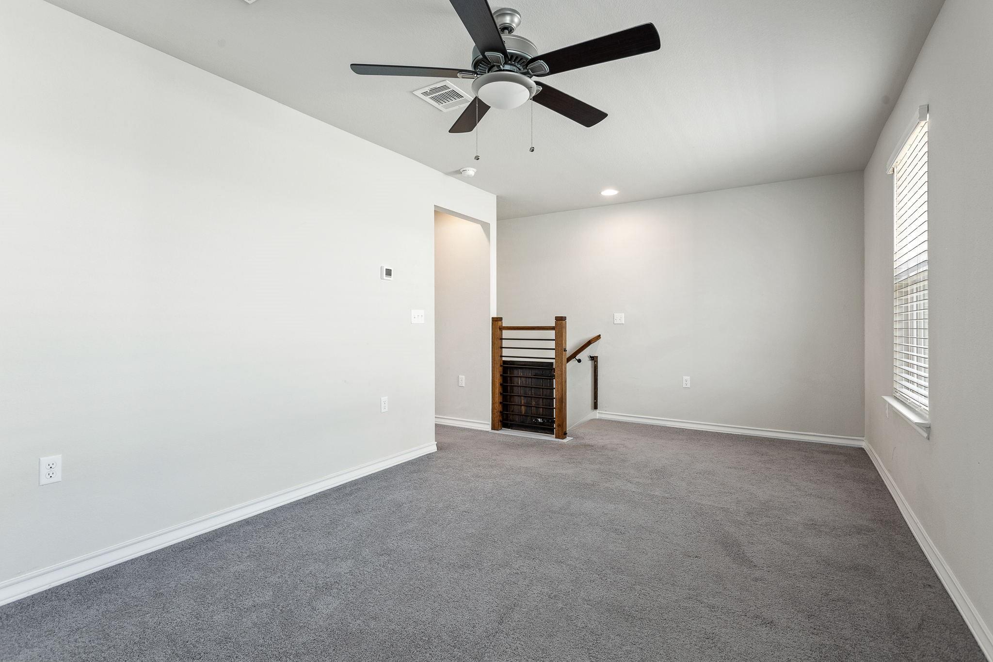 12104 Cimaizon Dr Property Photo 10