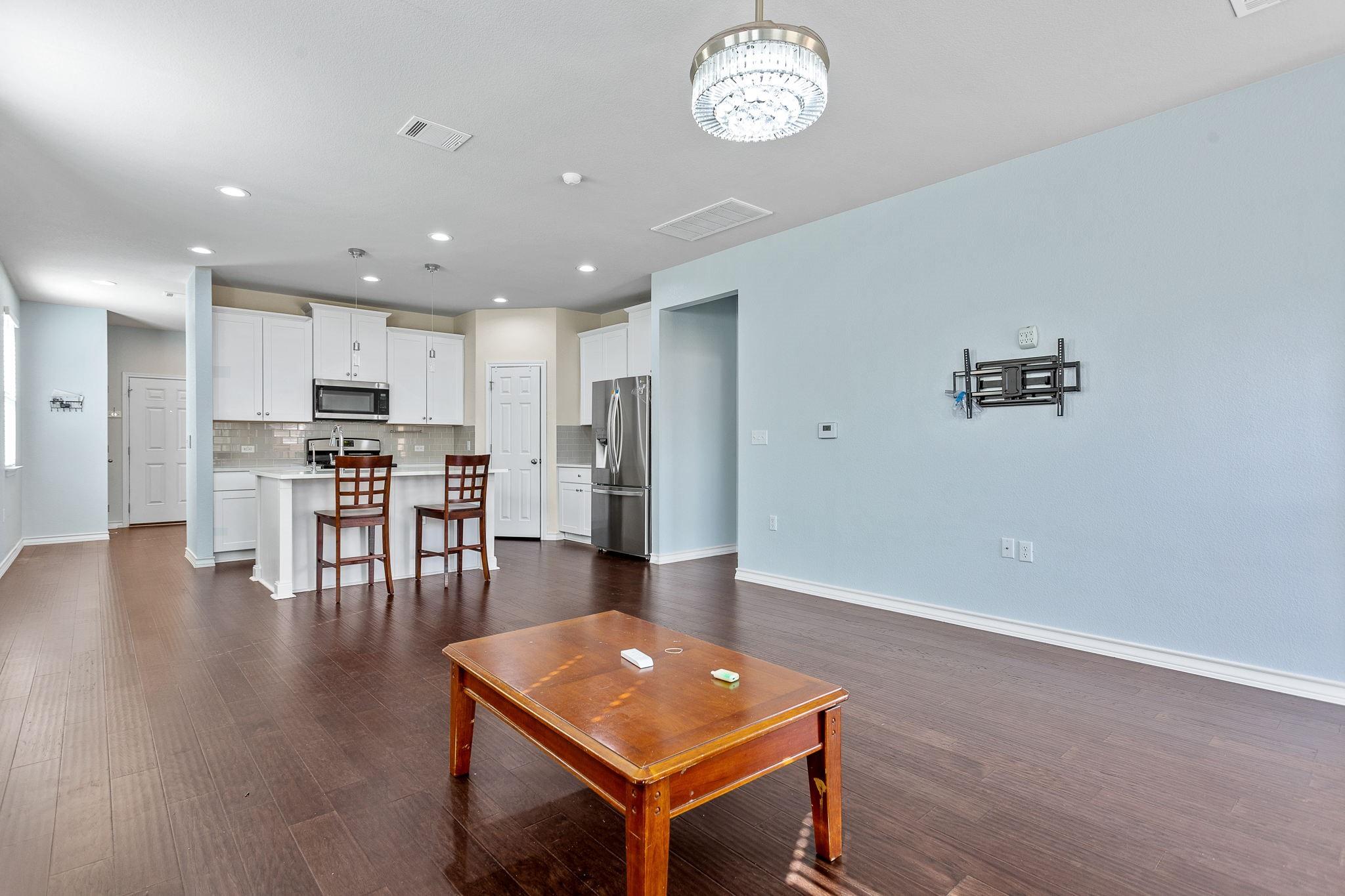 12104 Cimaizon Dr Property Photo 21