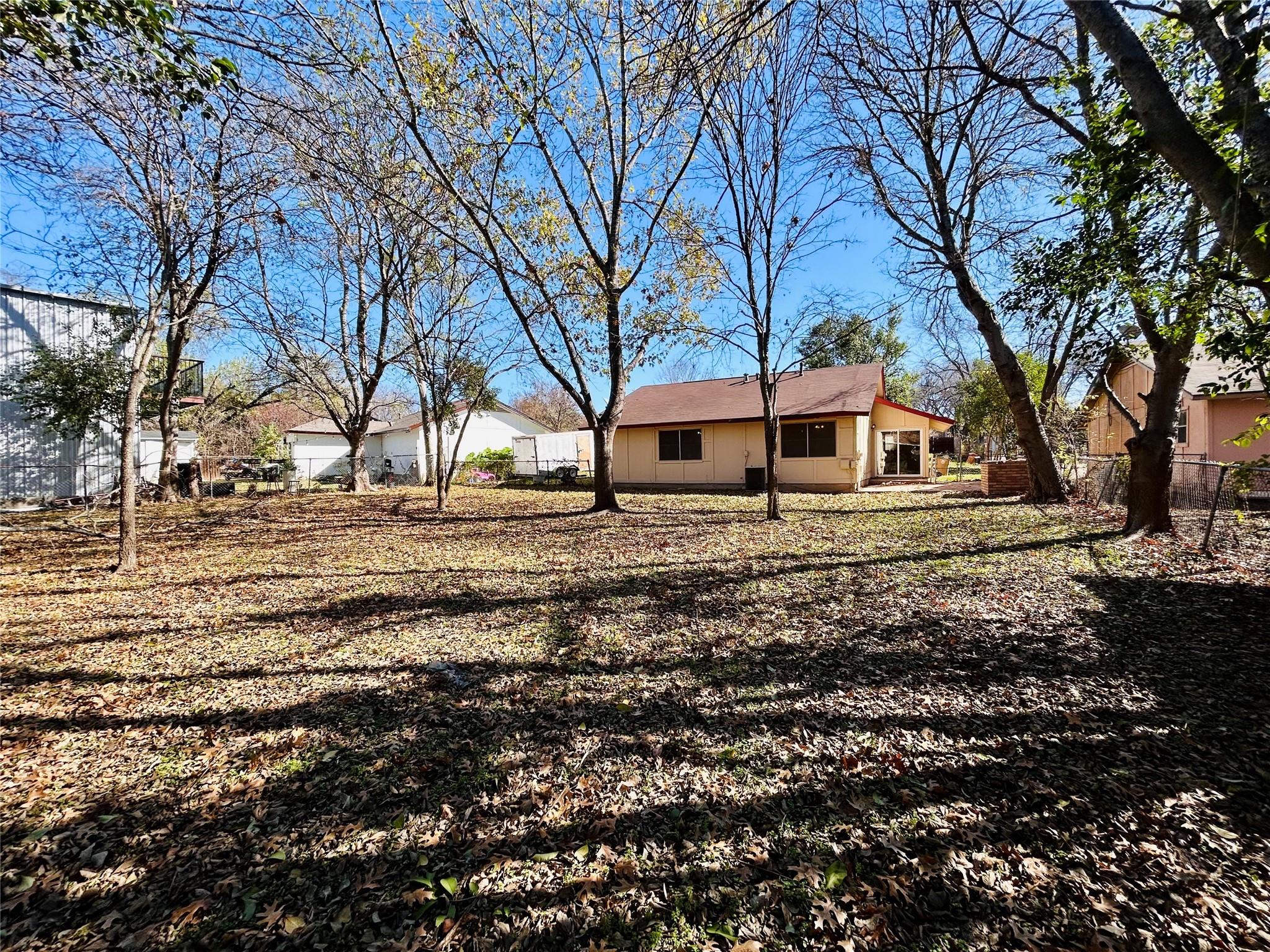 5226 Pine Pl Property Photo 3