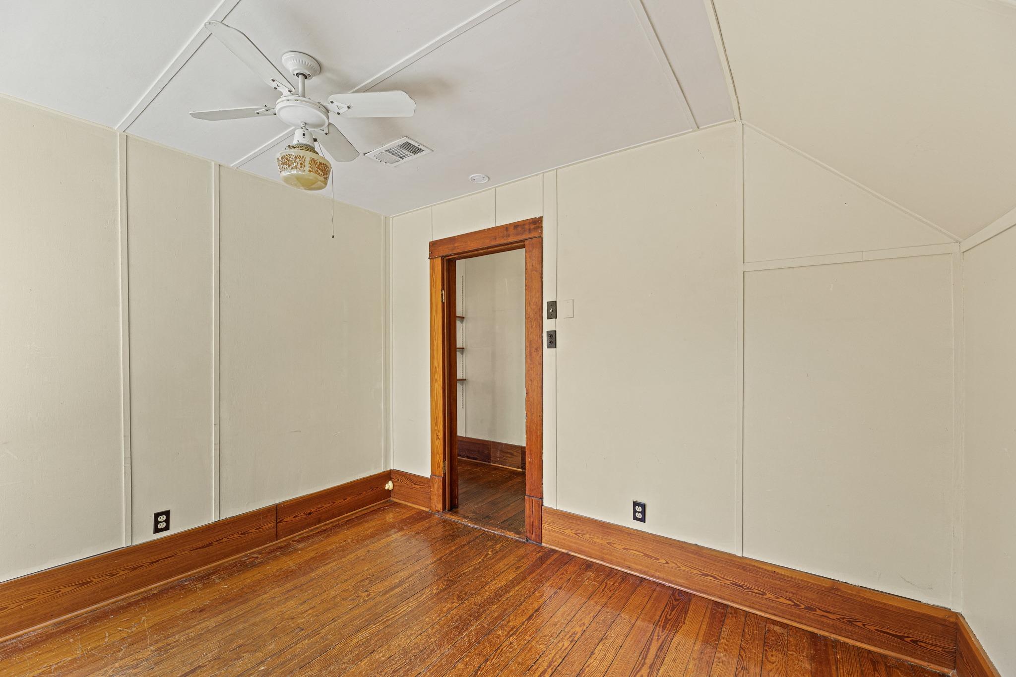 3205 Guadalupe St #b Property Photo 17