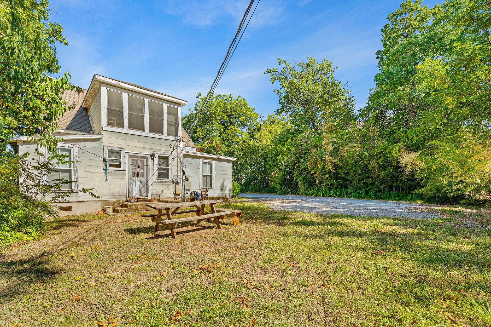 3205 Guadalupe St #b Property Photo 22