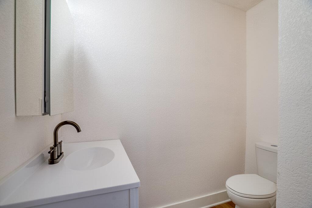 23393 Nameless Rd #163 Property Photo 15
