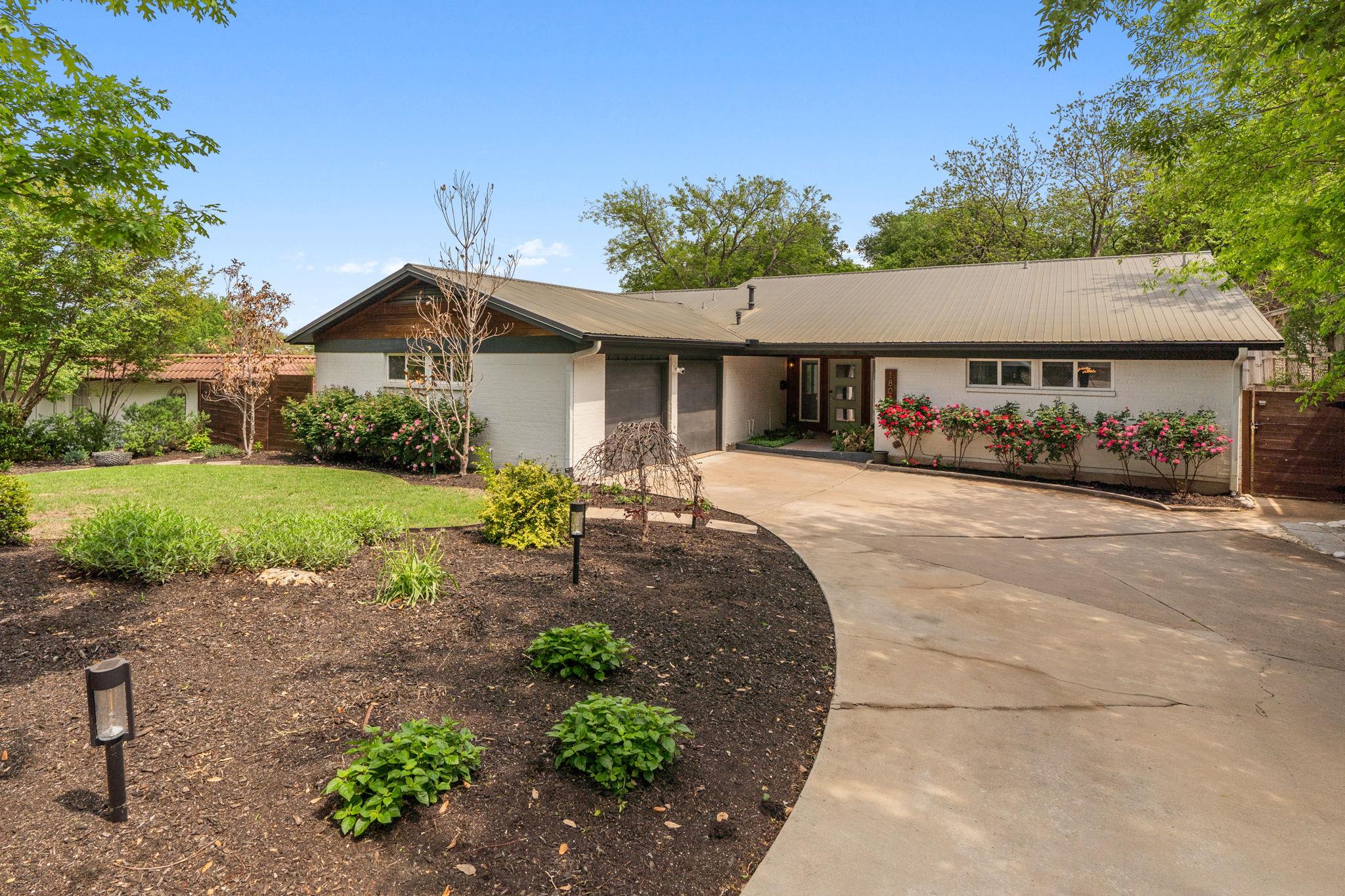 1803 Cedar Ridge Dr Property Photo 6