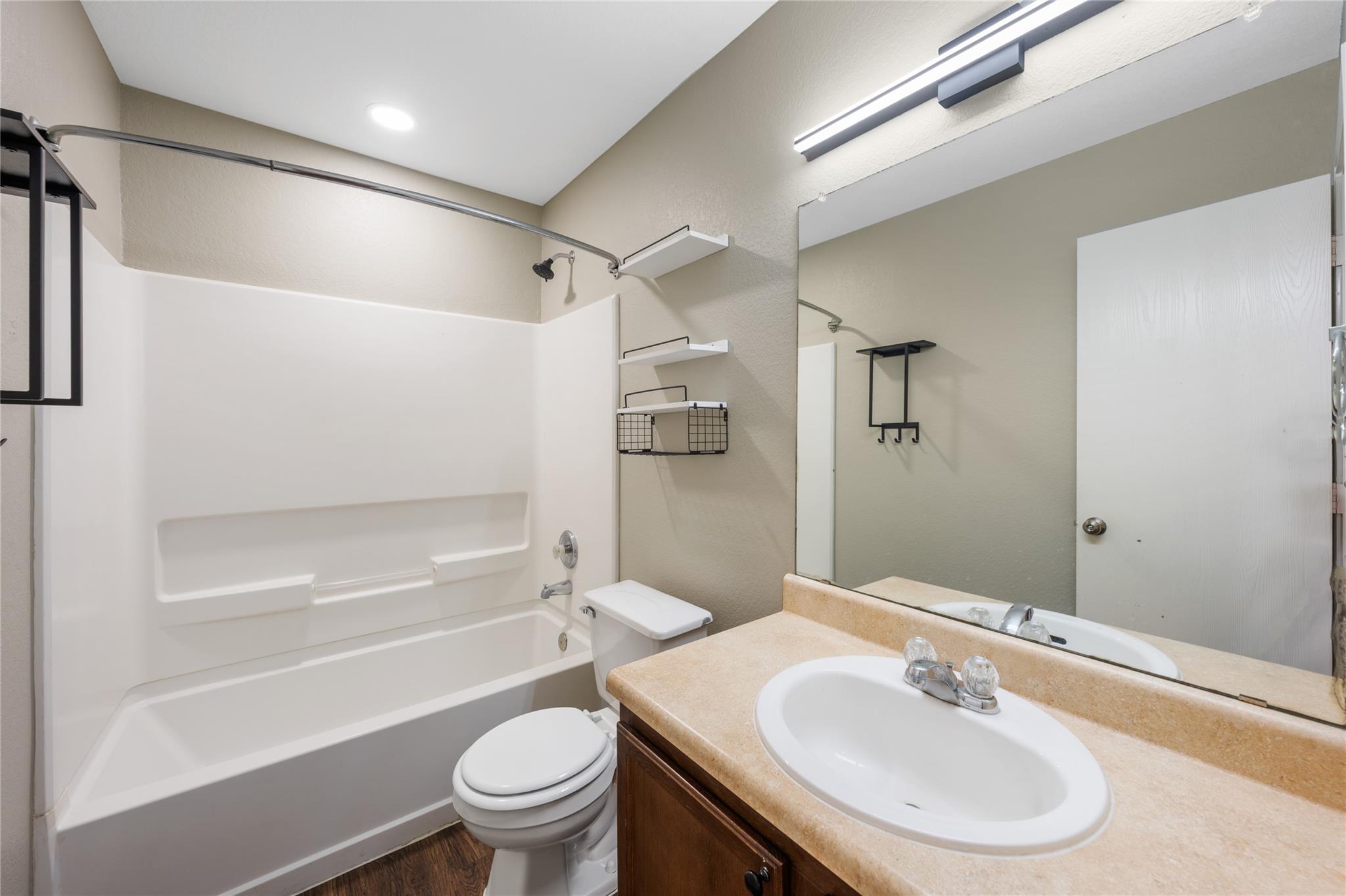245 Loon Lake Dr Property Photo 8