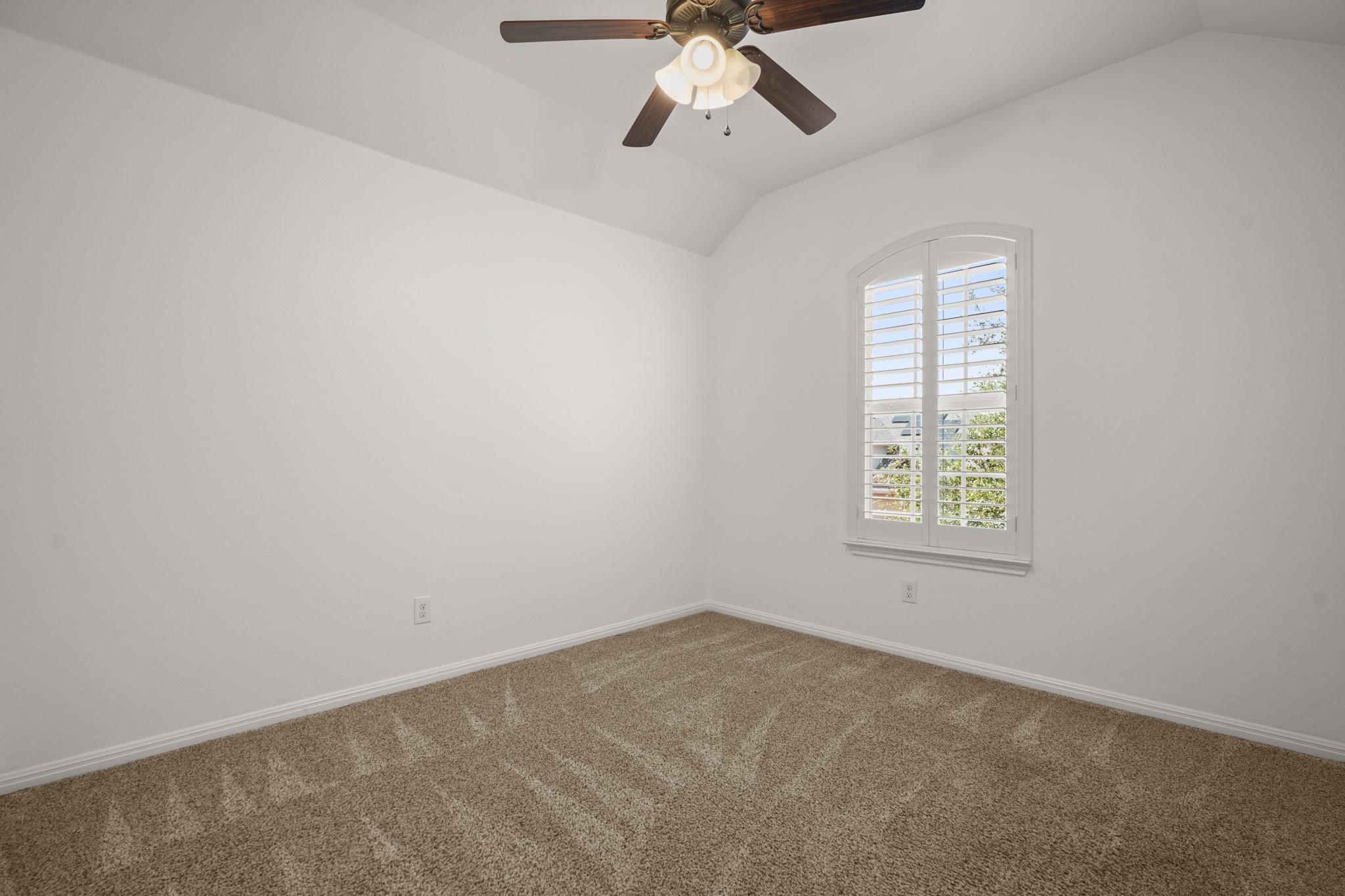 18905 Canyon Sage Ln Property Photo 32
