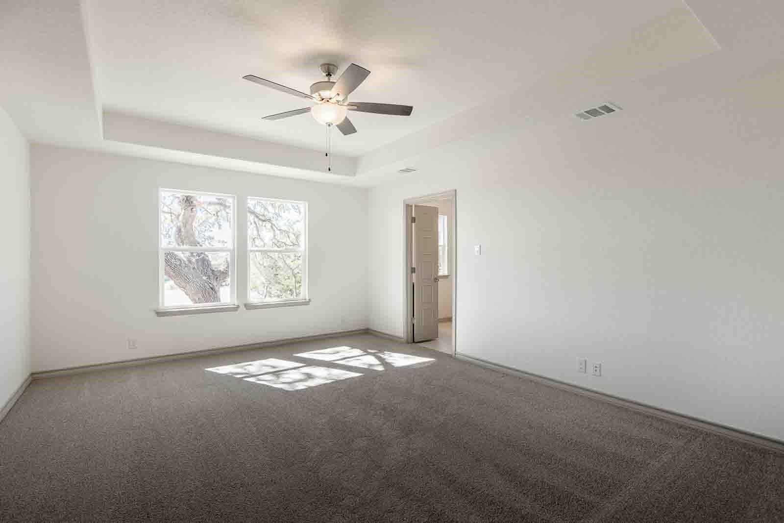 208 S Calvin Barrett St Property Photo 23