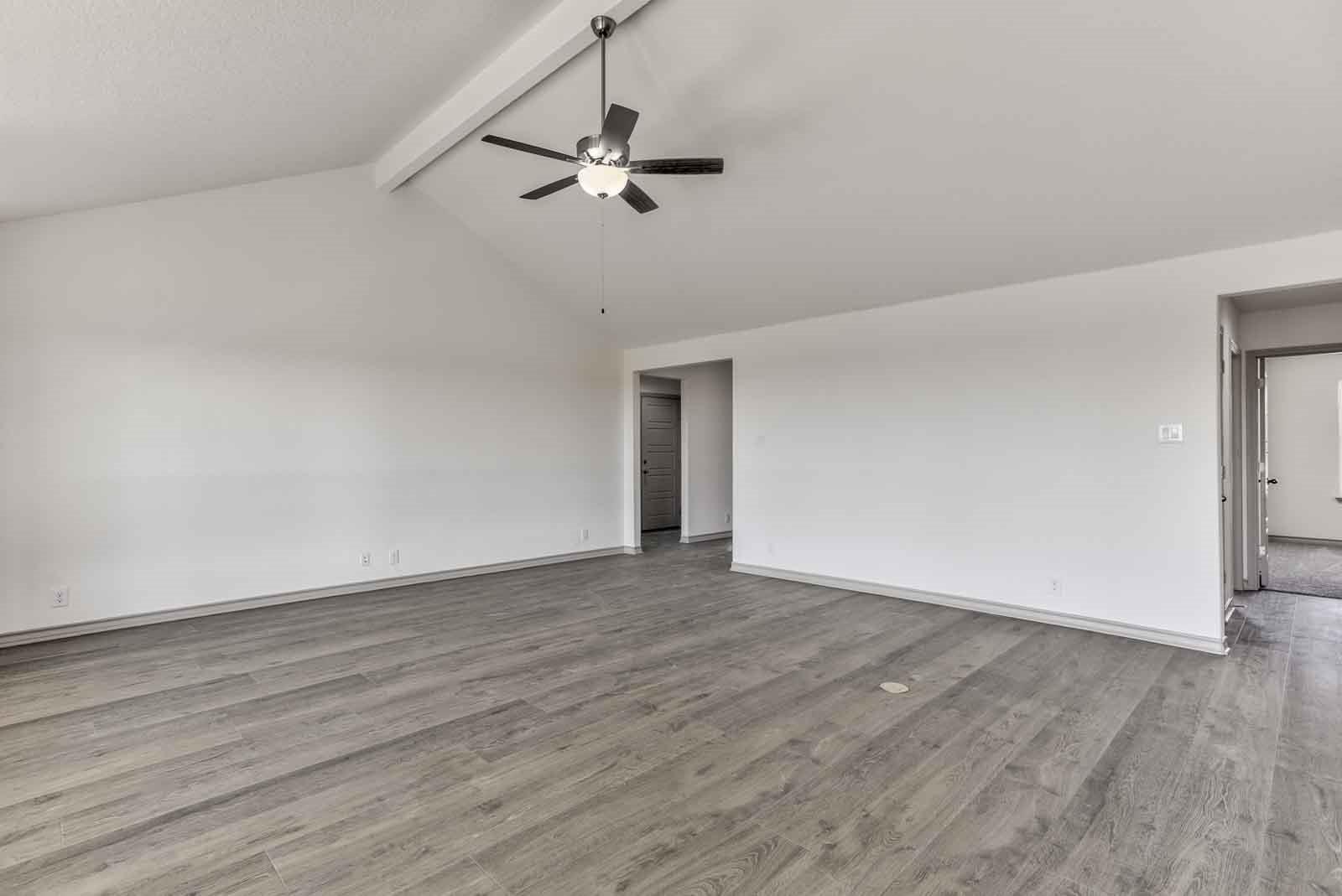 208 S Calvin Barrett St Property Photo 28