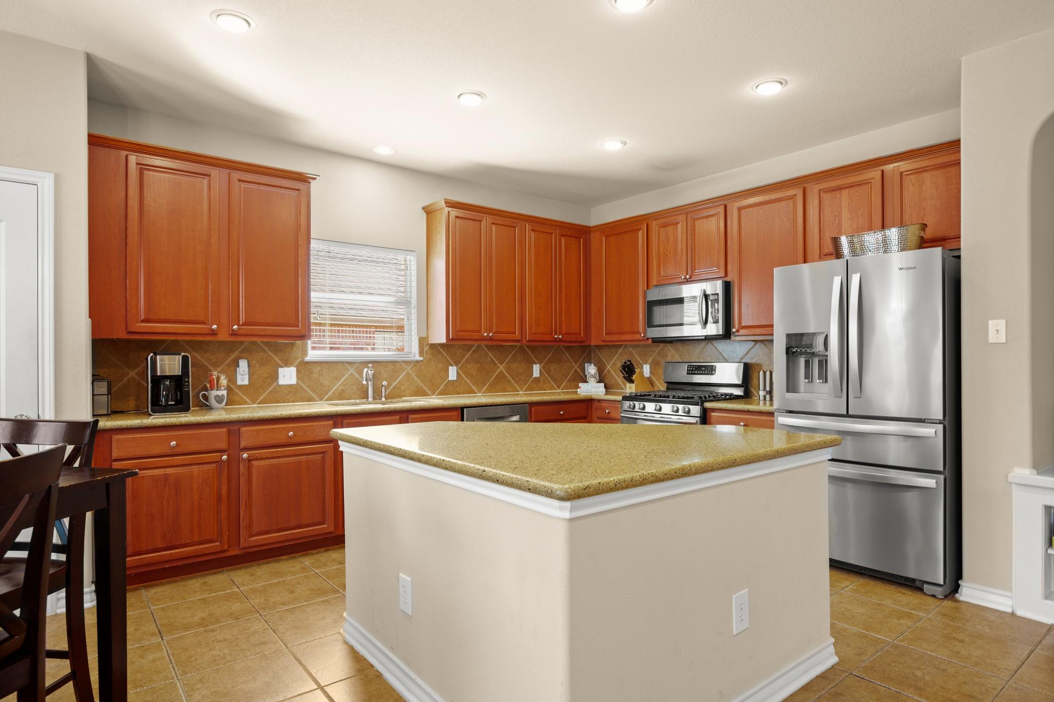 7504 Brecourt Manor Way Property Photo 4