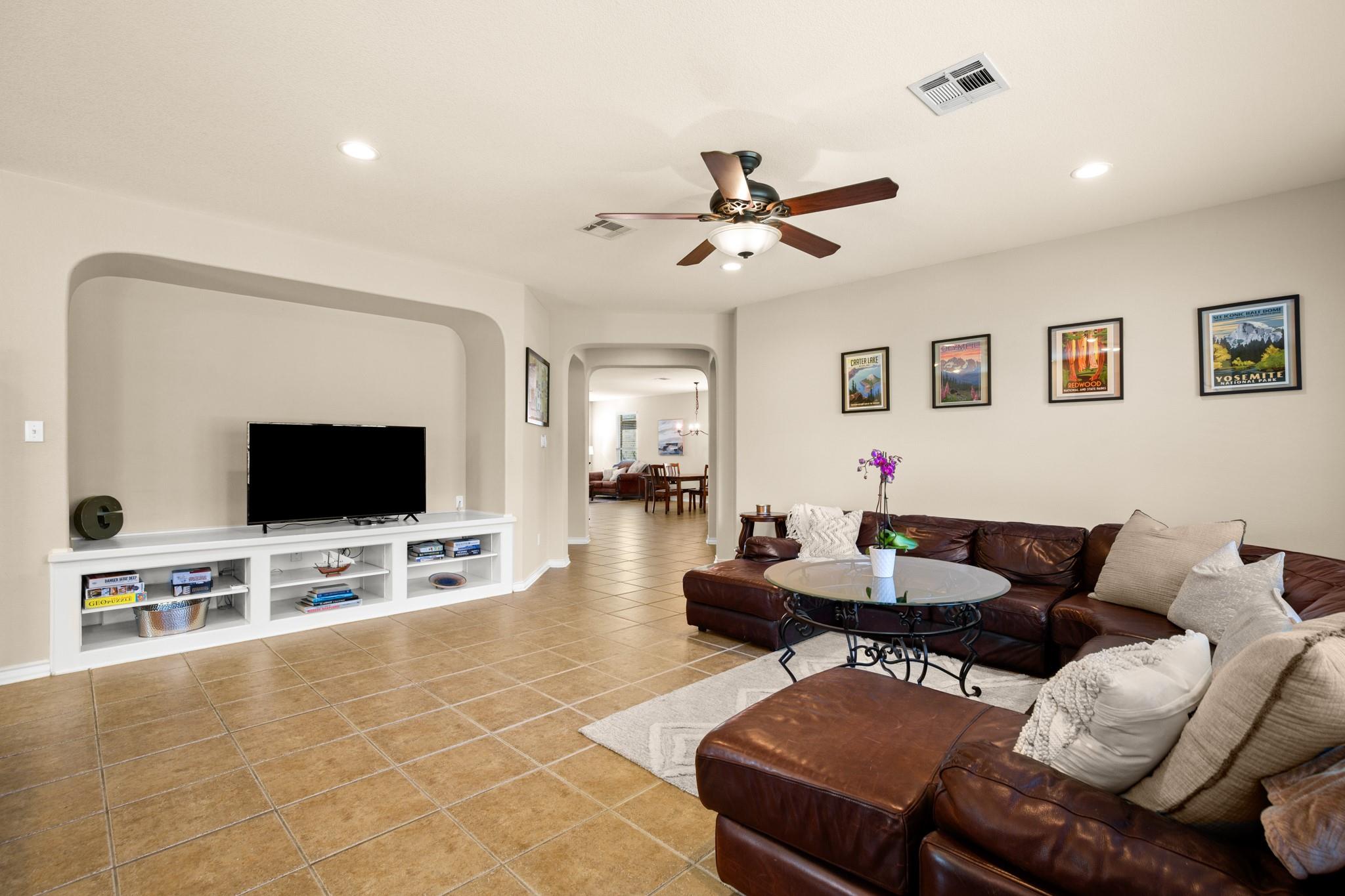7504 Brecourt Manor Way Property Photo 15