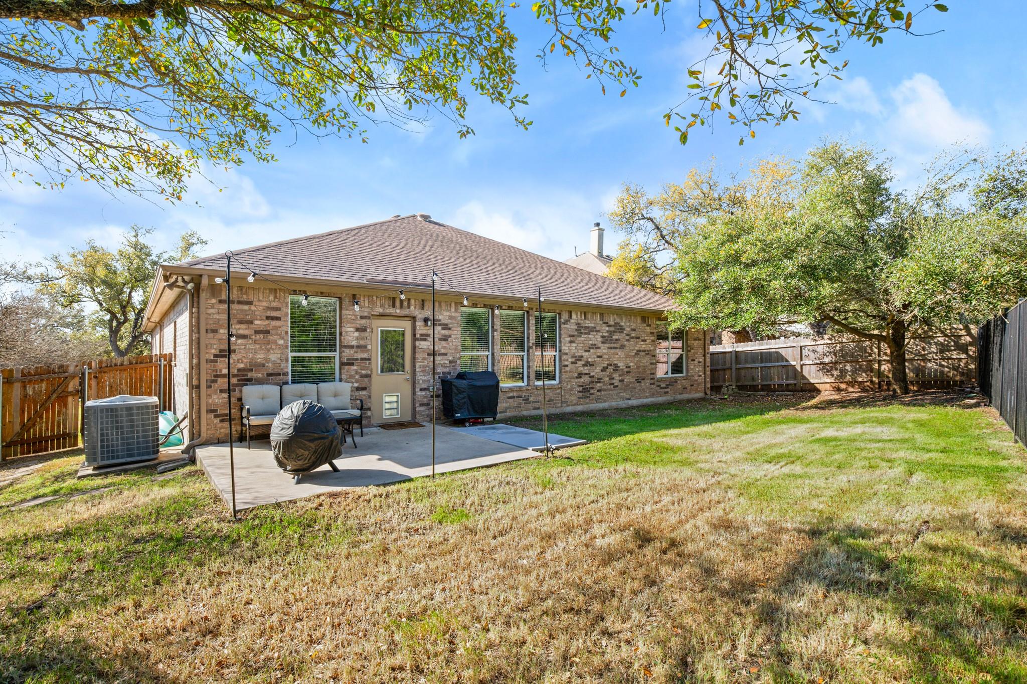 7504 Brecourt Manor Way Property Photo 26