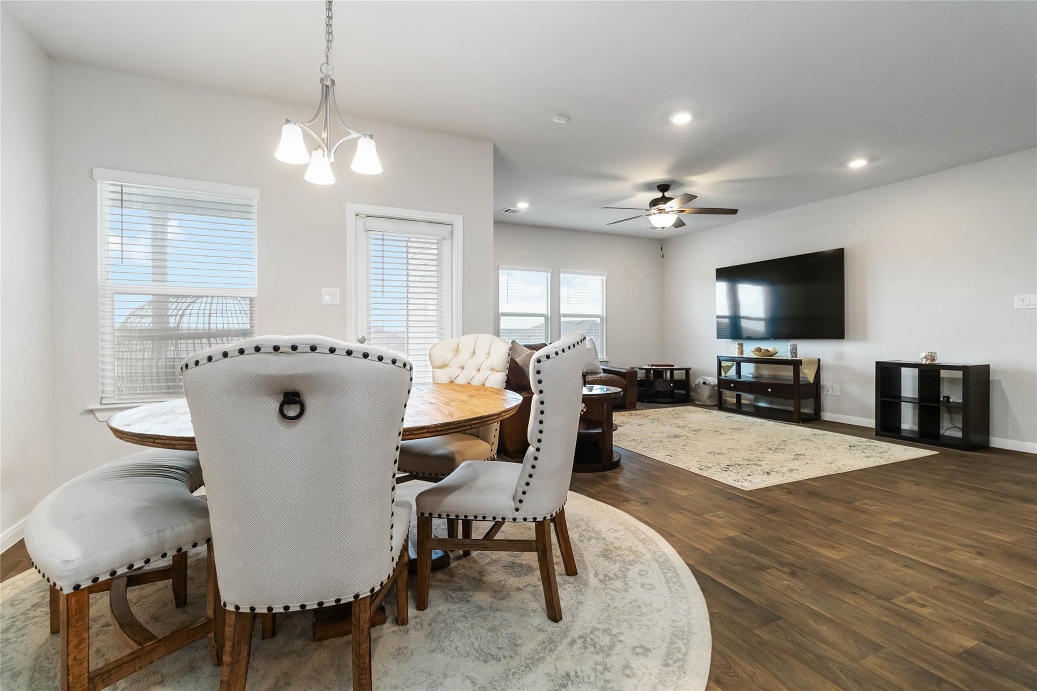 118 Ballyneal Ln Property Photo 8