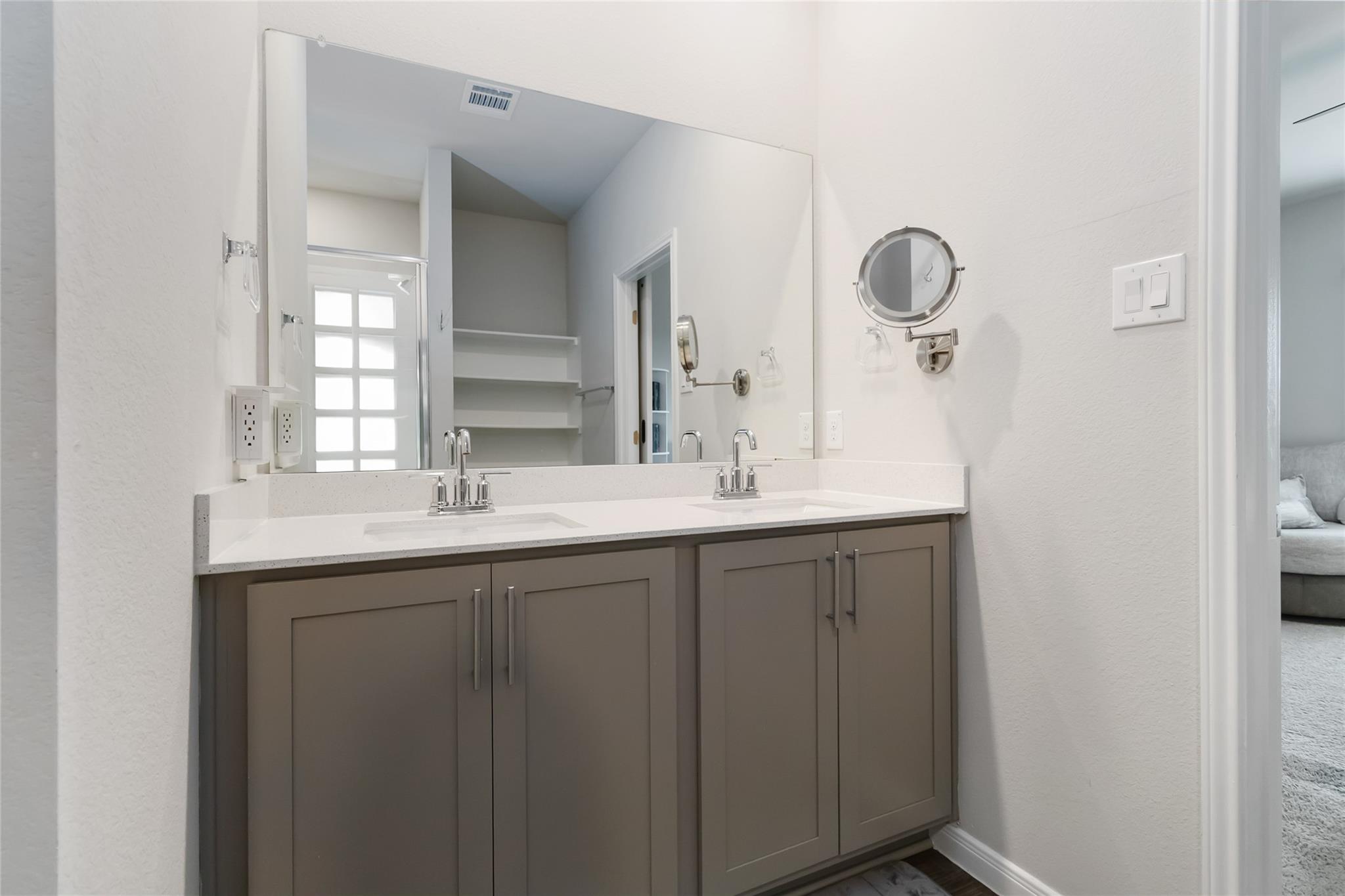 118 Ballyneal Ln Property Photo 10