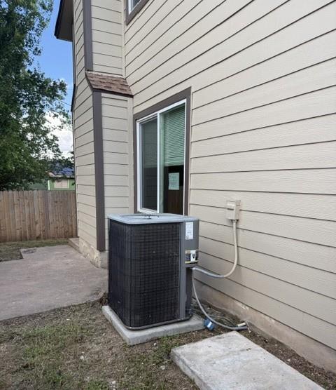 1113 Orchard Park Cir Property Photo 5