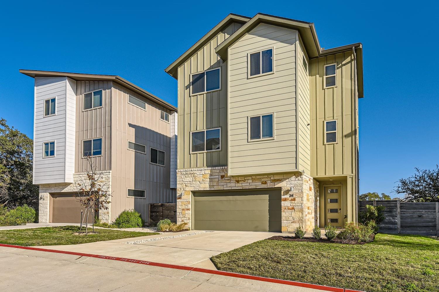 Avi Lacrosse Condos Real Estate Listings Main Image