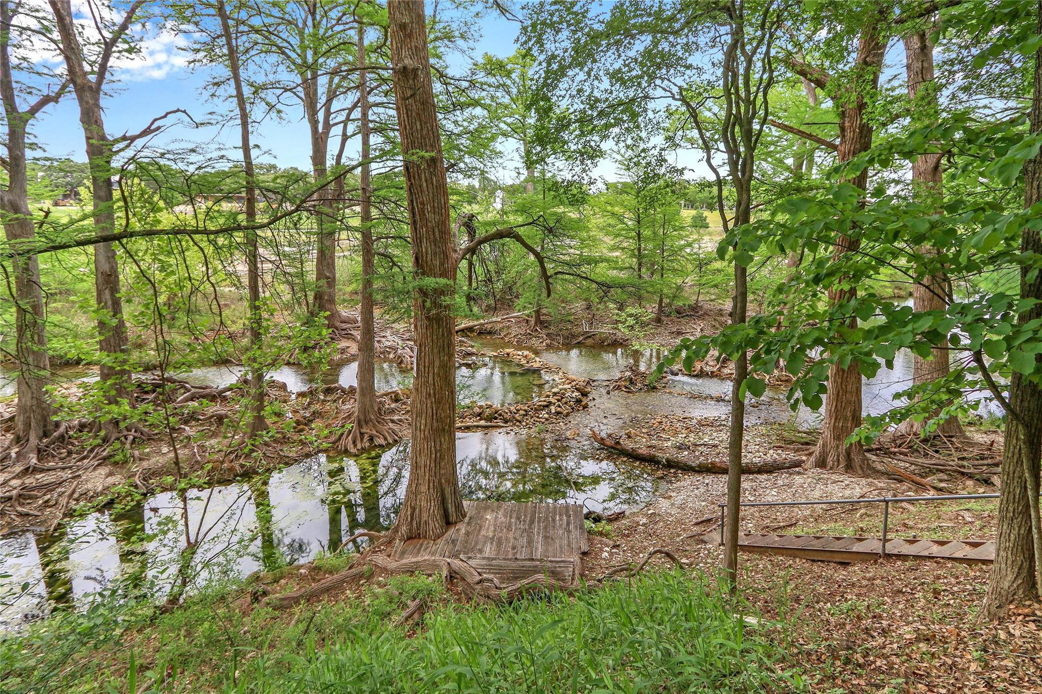 400 E Blanco Bend Rd Property Photo 34