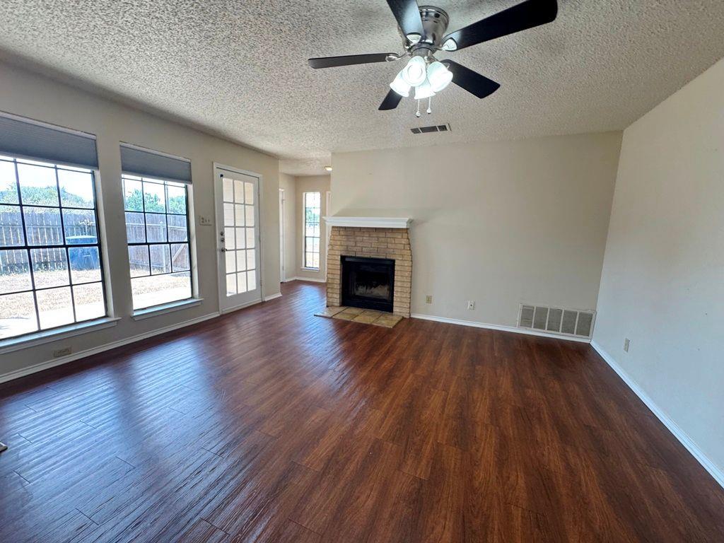 8700 Clearbrook Trl #a Property Photo 5
