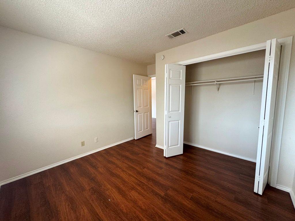 8700 Clearbrook Trl #a Property Photo 16