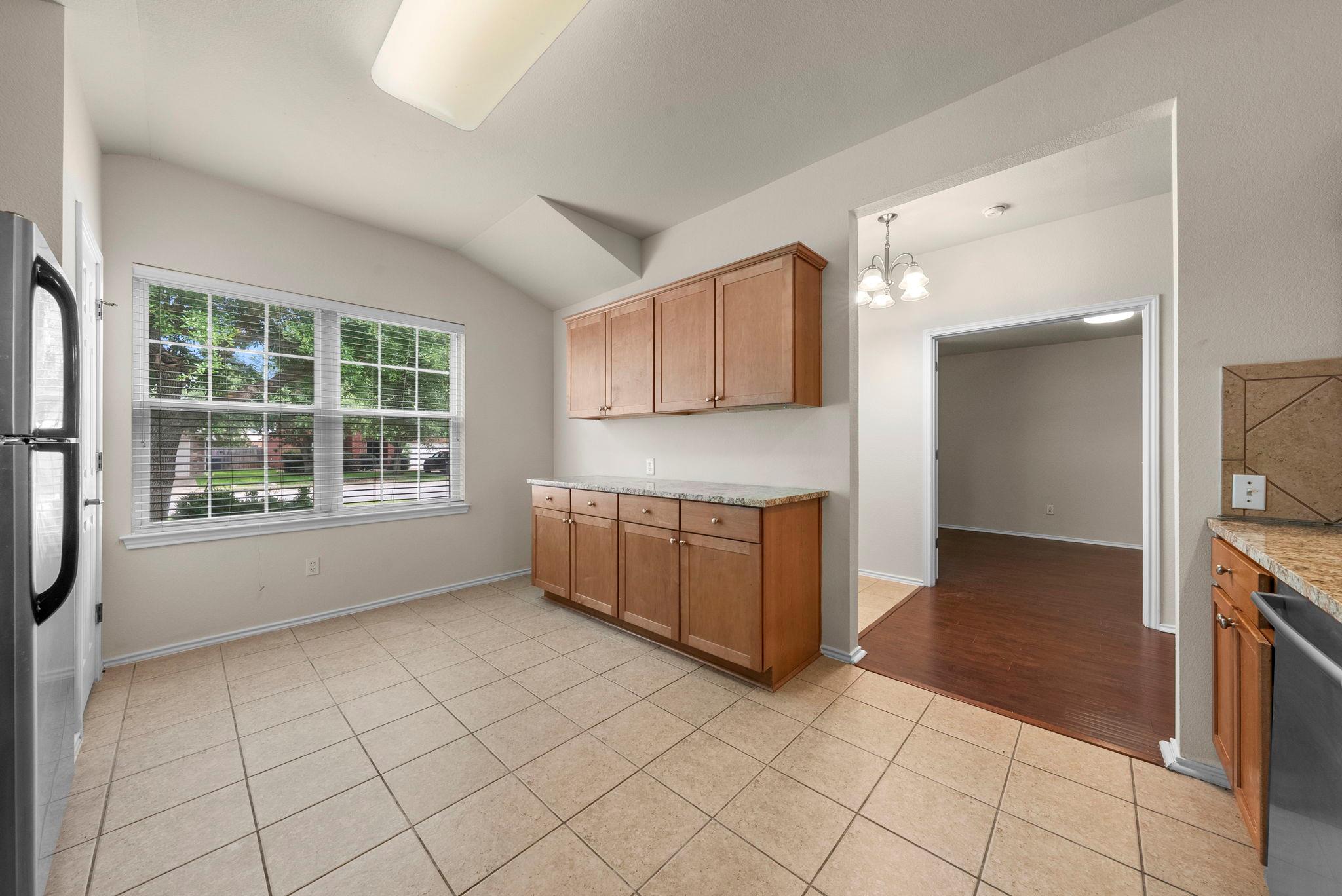 9424 Castle Pines Dr Property Photo 9