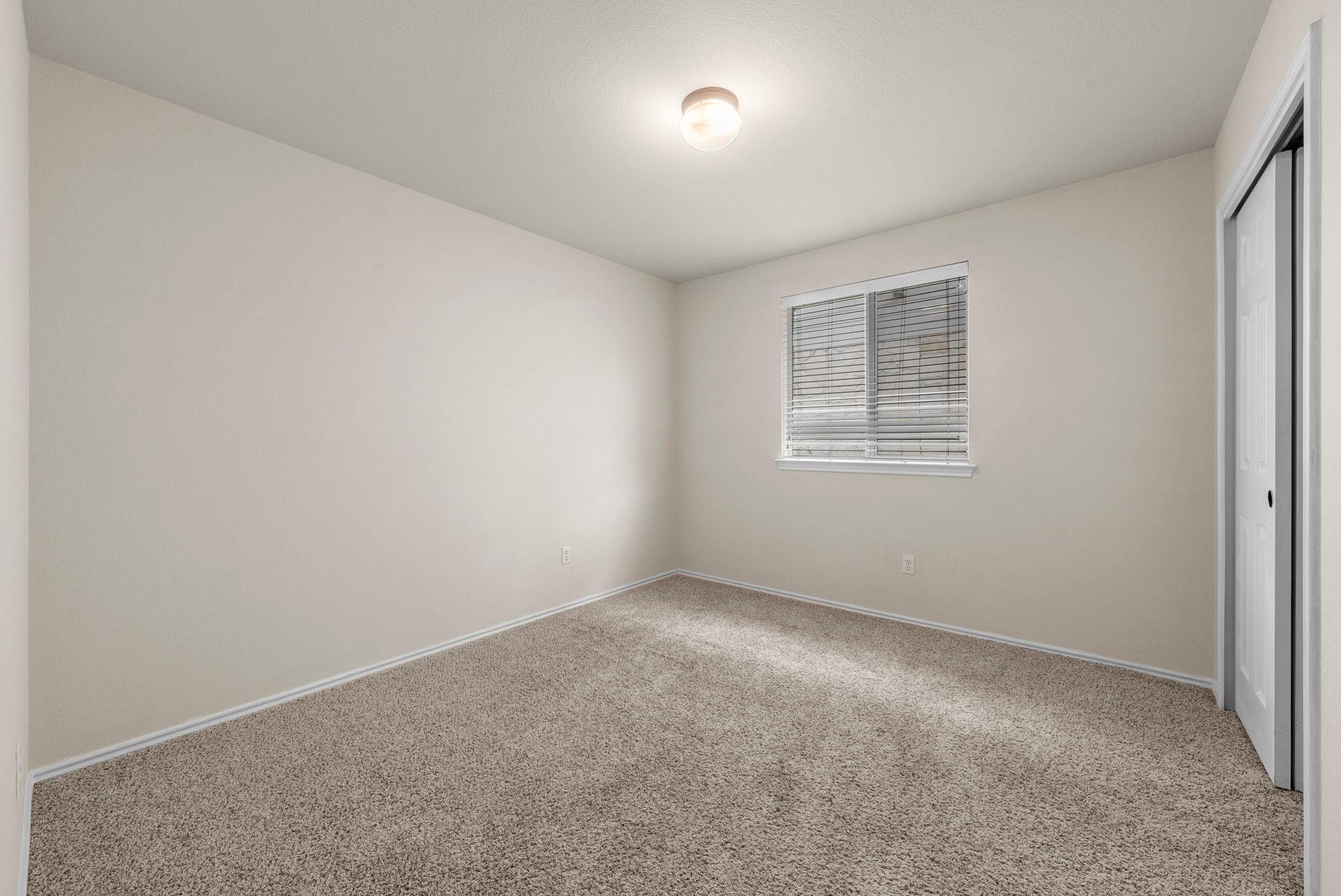 9424 Castle Pines Dr Property Photo 17