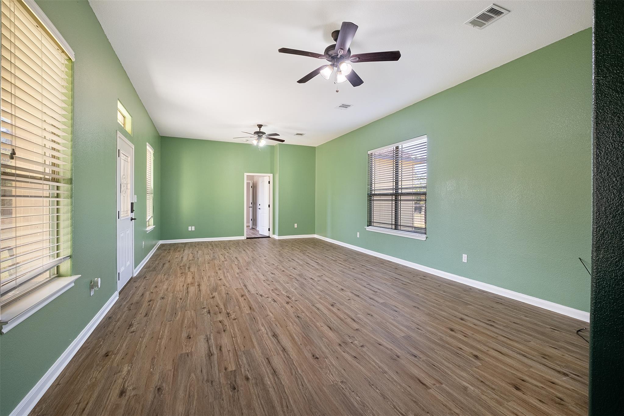 180 Jim Bowie Dr Property Photo 21
