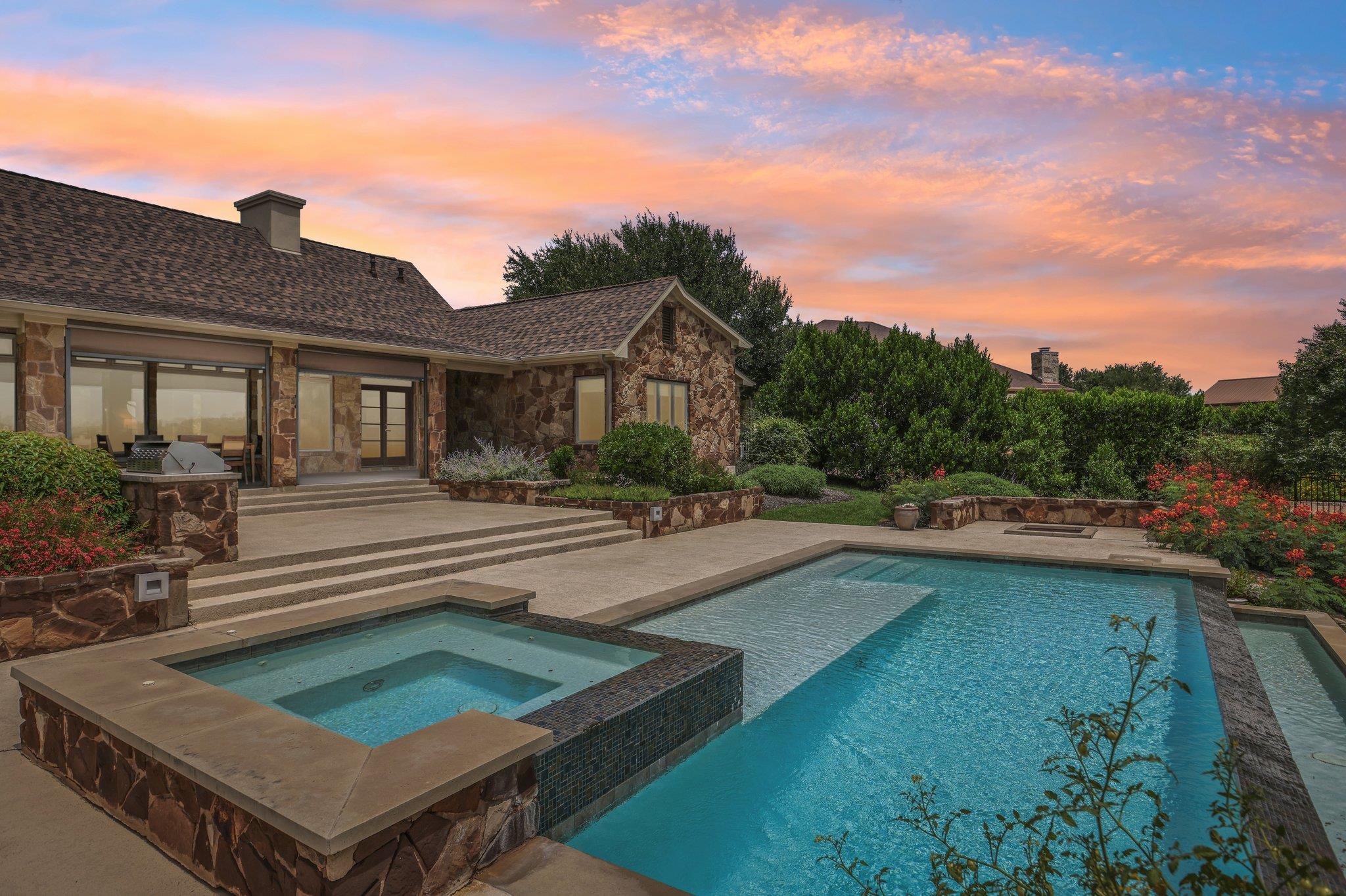 1528 El Cielo None Property Photo 1