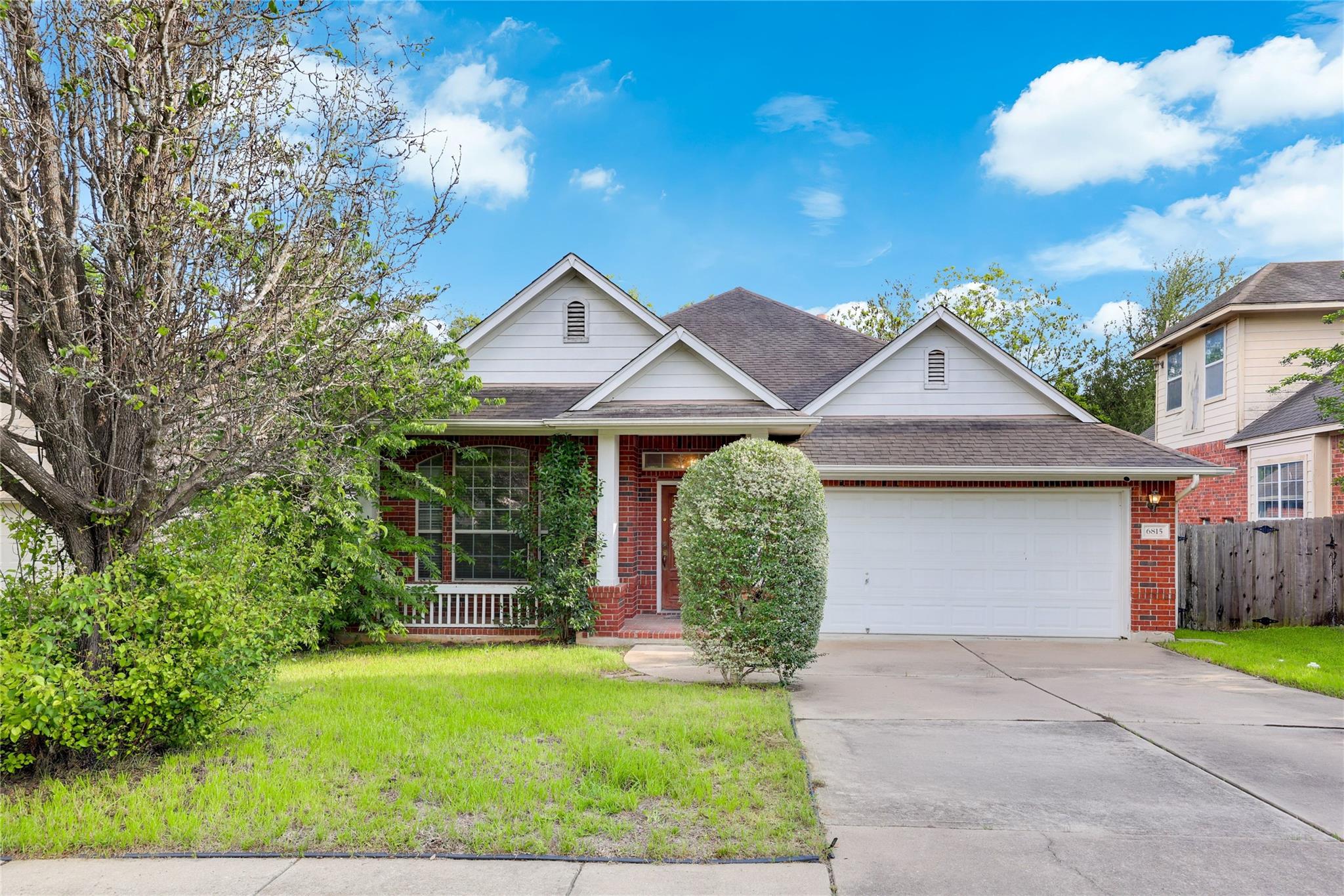 6815 Poncha Pass Property Photo 1
