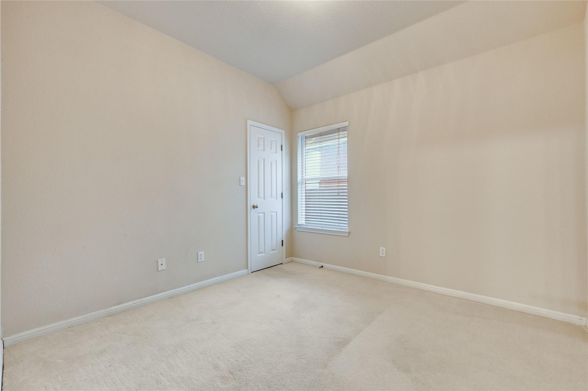 6815 Poncha Pass Property Photo 22